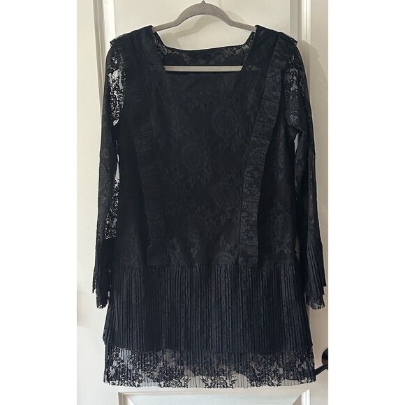 Different Regard Baltimore Boutique Brand Size Medium Black Lace Dress - Picture 1 of 7